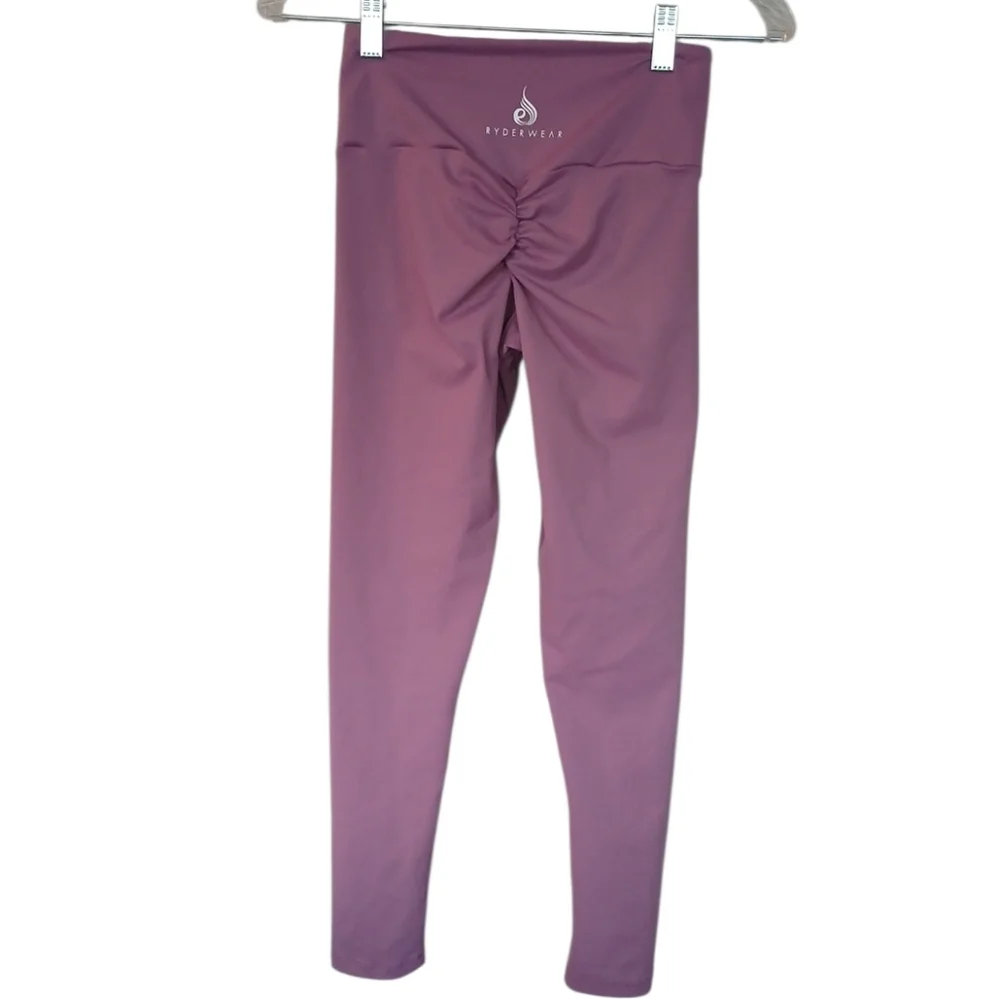 Ryderwear Scrunch Back Mauve Active Leggings Size Small